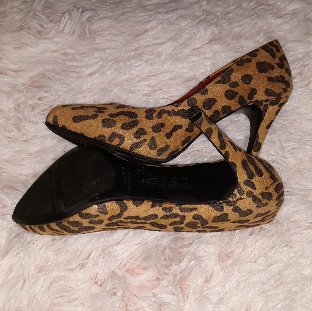 Christian Siriano women shoes - Picture 3 of 6